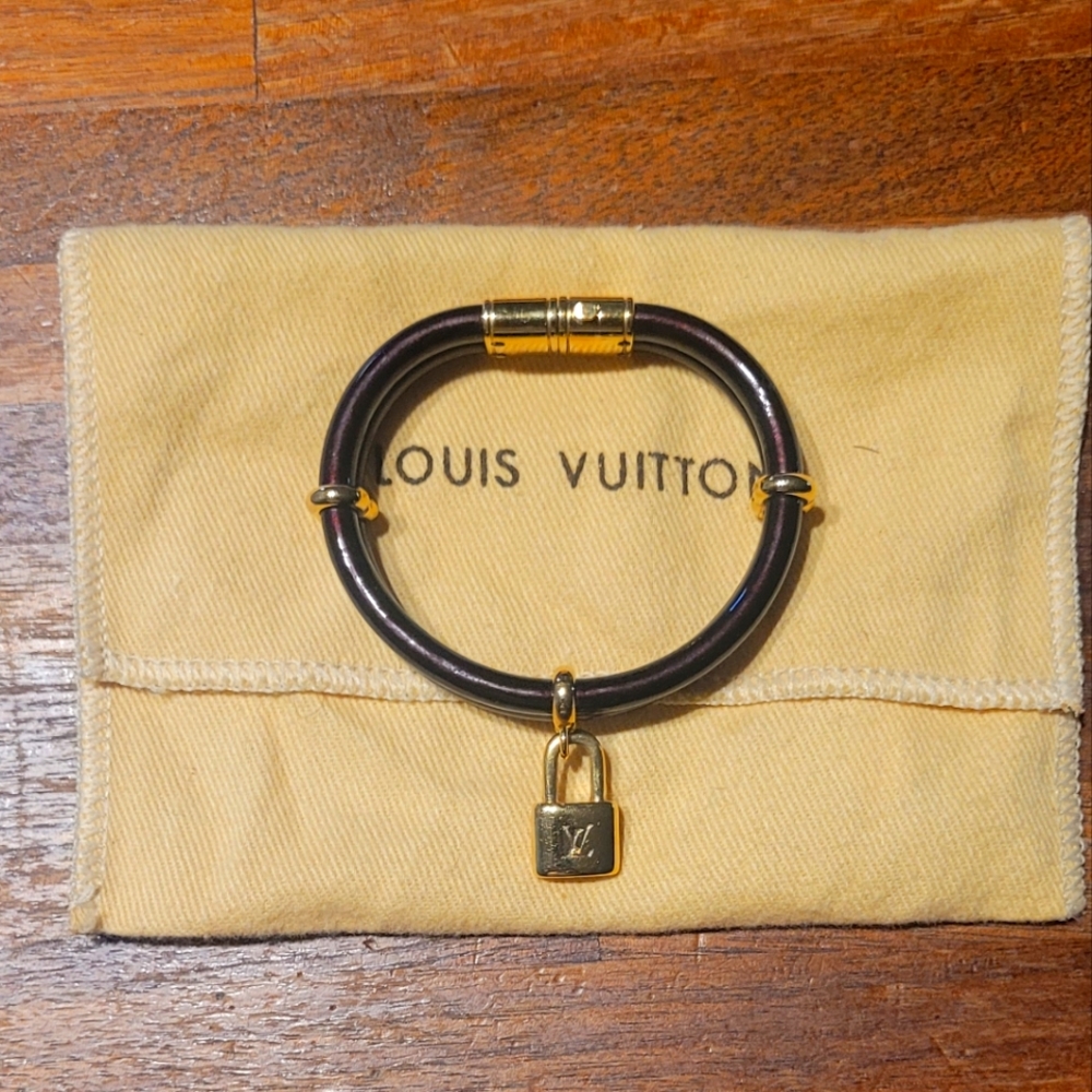 Authentic Louis Vuitton rubbery brown leather bracelet